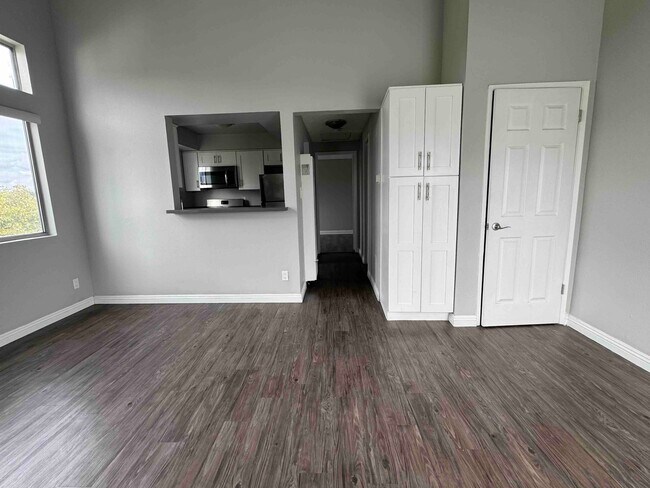 Sala de estar - 6502 Vineland Apartments