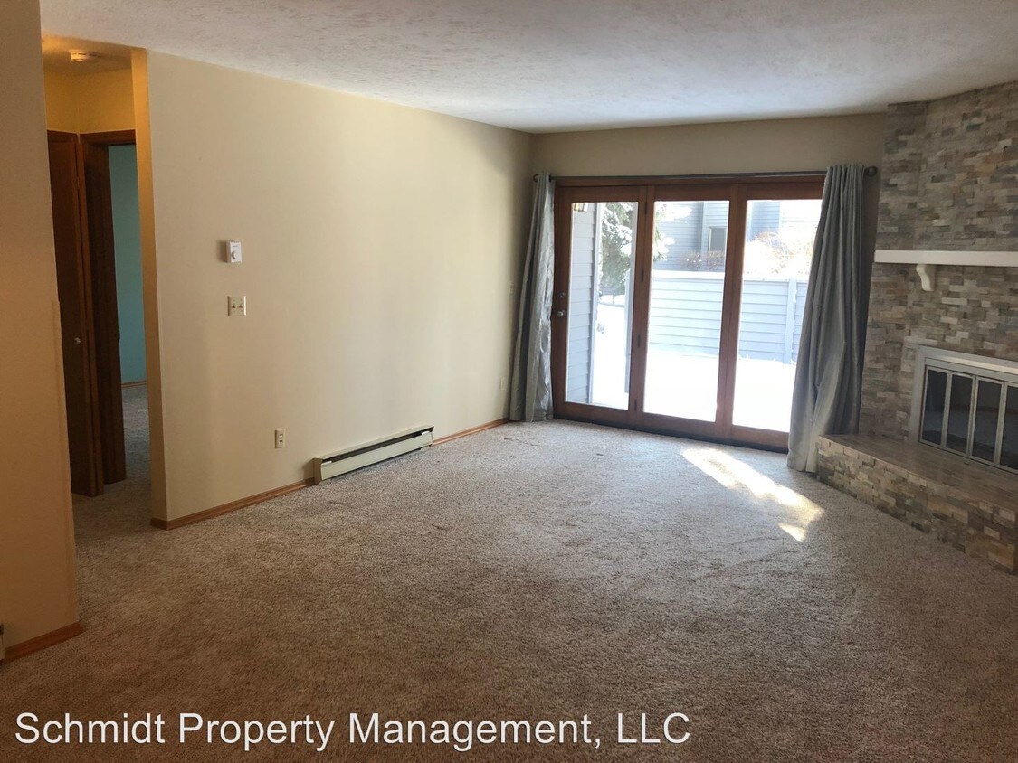 Primary Photo - 2200 W Dickerson St