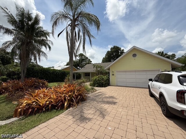 Foto del edificio - 1280 Cypress Woods Dr