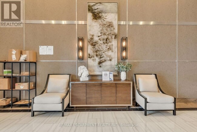 Building Photo - 2486 Old Bronte Rd