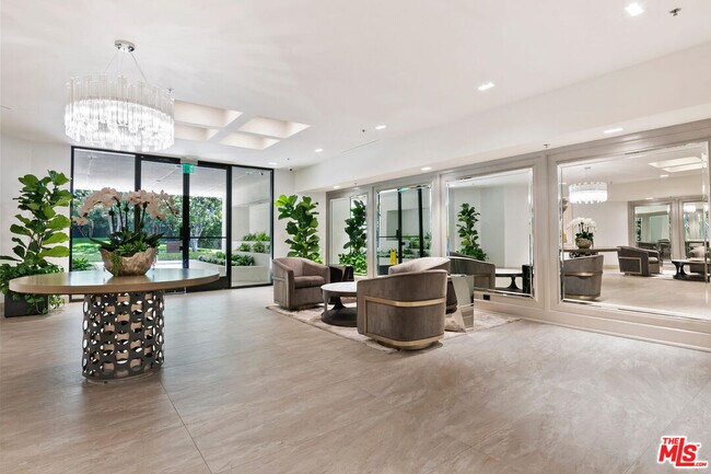 Foto del edificio - 2131 Century Park Ln