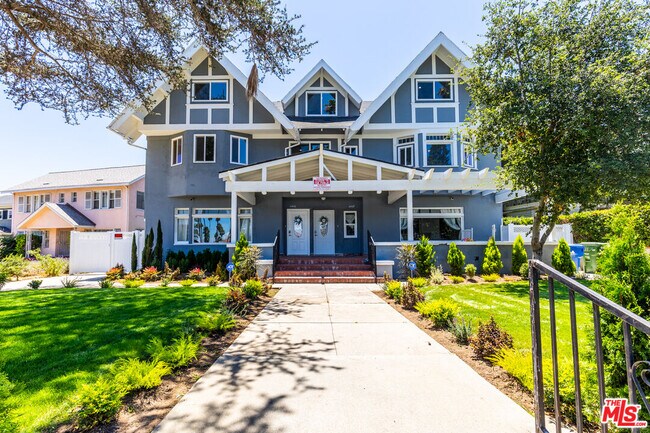 Foto del edificio - 4442 Victoria Park Dr