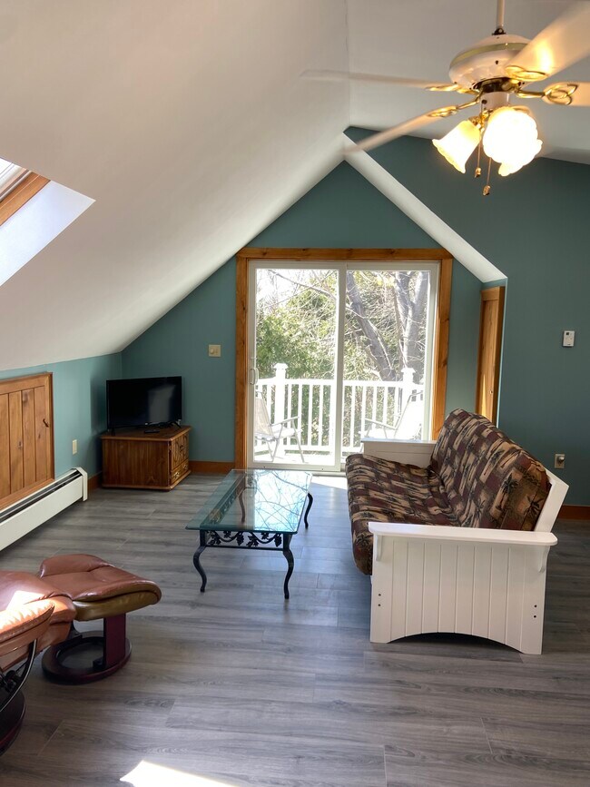 Foto del edificio - 245 Granite St