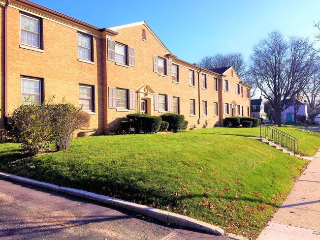 Interior Photo - Longfellow Gardens Apartment Homes