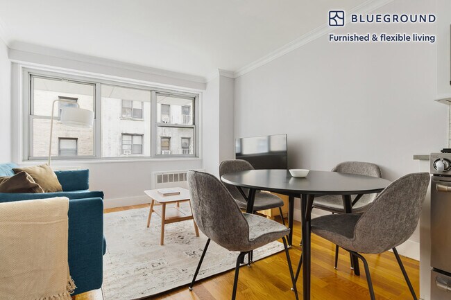 Foto del edificio - 50 W 97th St