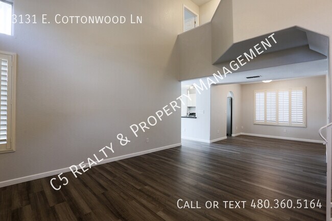 Building Photo - 3131 E Cottonwood Ln
