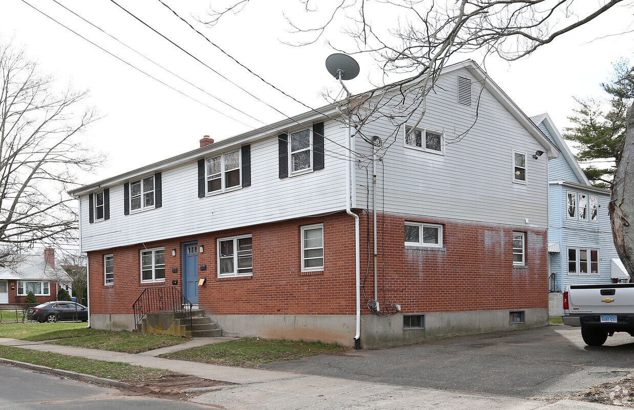 Building Photo - 17 Dixon St