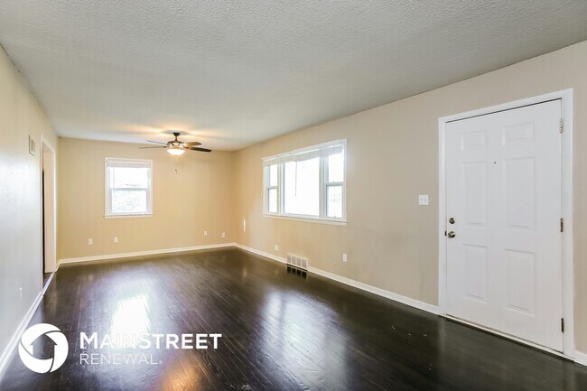 Foto del edificio - 215 Maple St