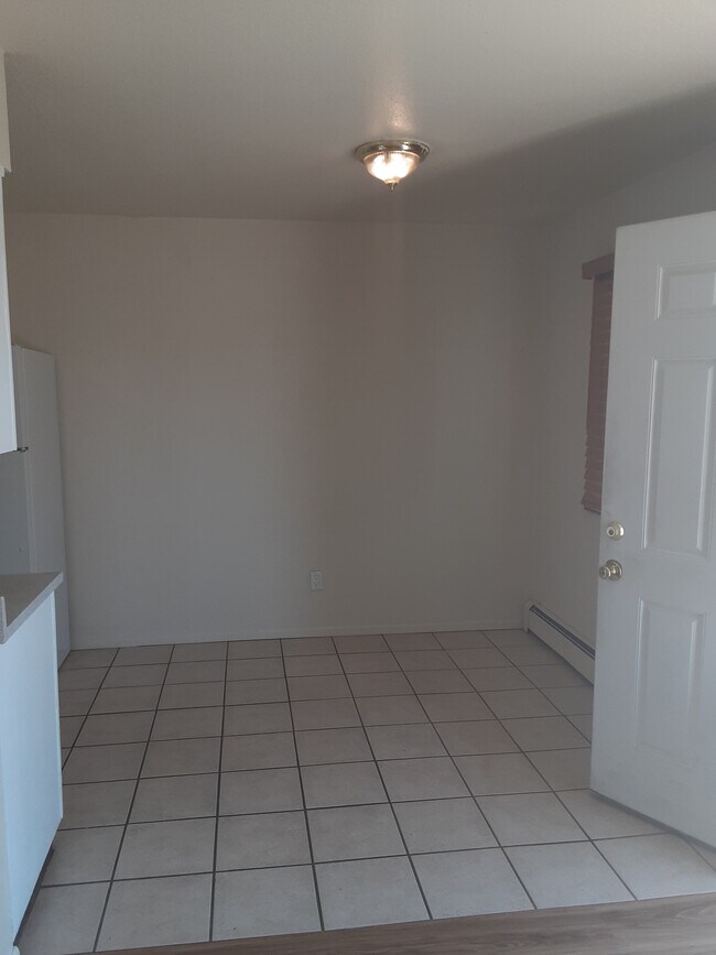 530 Rio Pecos Rd Unit 3, Aztec, NM 87410 Apartments in Aztec, NM