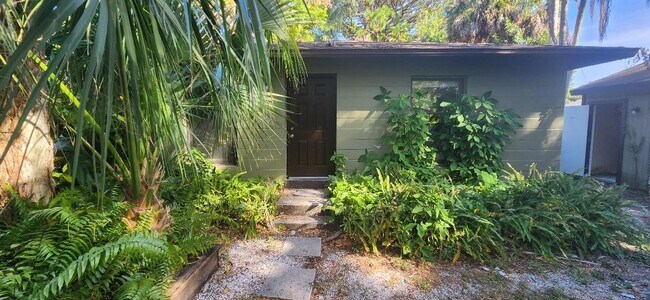 Foto del edificio - 6125 62nd Ave N