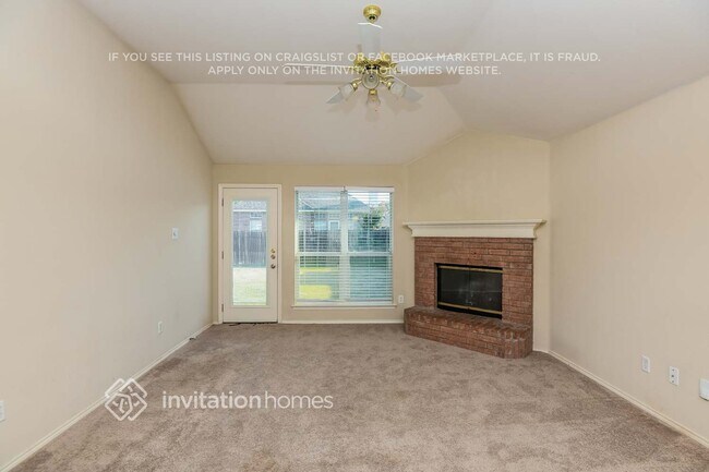 Foto del edificio - 9055 Rushing River Dr