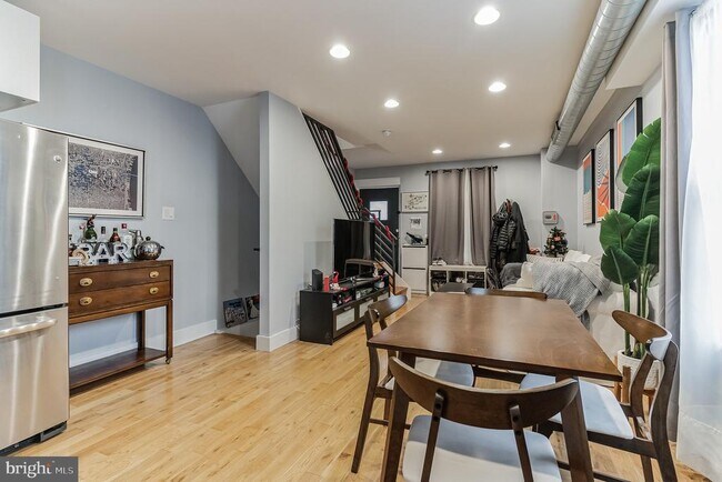 Foto del edificio - 2528 Ingersoll St