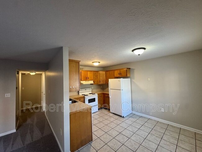 Building Photo - 230 Highland Blvd