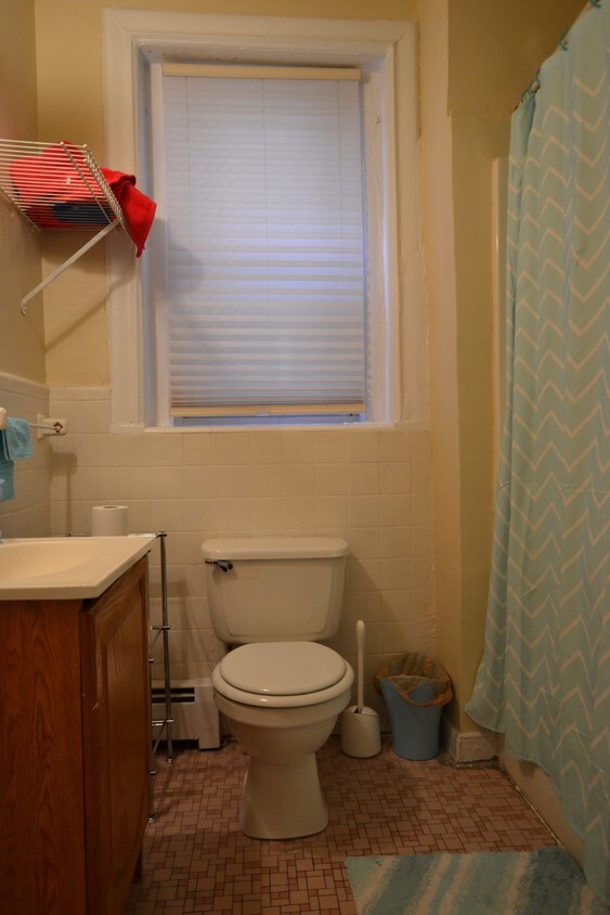 Foto principal - 1288 Commonwealth Avenue