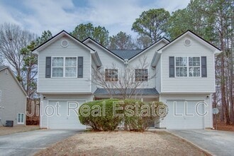 Building Photo - 218 Matthew Ln