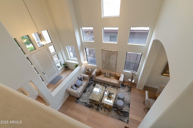 Foto del edificio - 7625 E Sands Dr