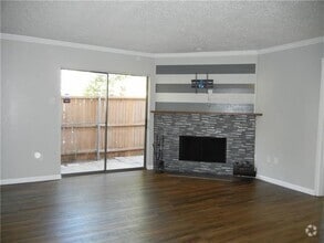 Building Photo - 887 Dublin Dr