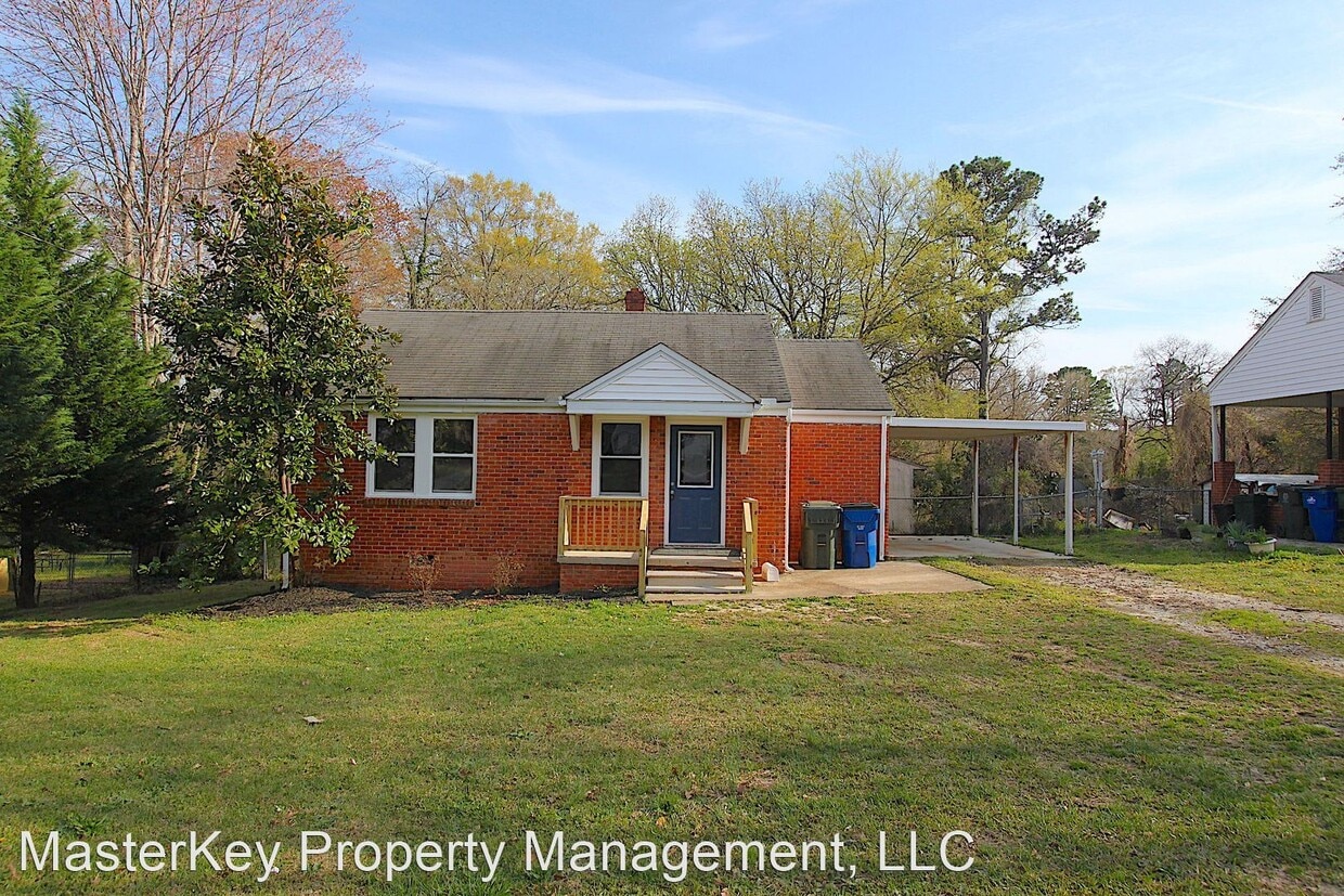 Primary Photo - 2 br, 1 bath House - 2128 Milburnie Rd