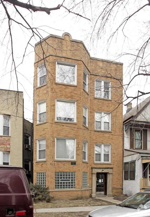Primary Photo - 1544 W Highland Ave