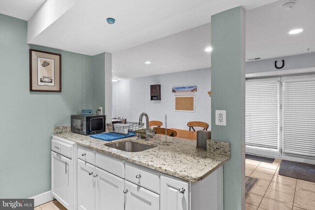 Foto del edificio - 5413 Rainwood Dr