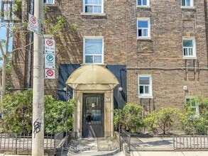 Building Photo - 394 Dovercourt Rd