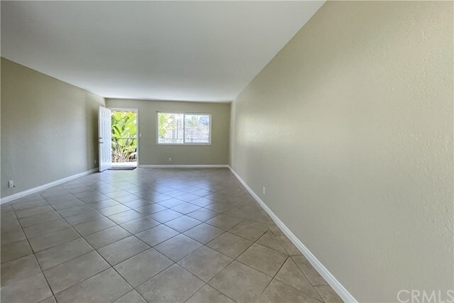 Building Photo - 236 W Escalones