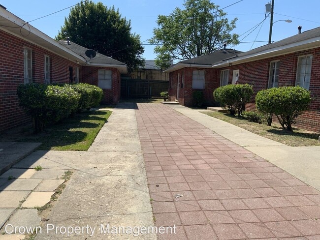 Building Photo - 2 br, 1 bath House - 743 C Shull Street