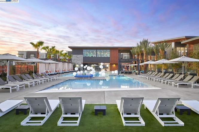 Foto principal - 5451 Dublin Blvd
