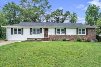 Building Photo - 603 Creighton Dr