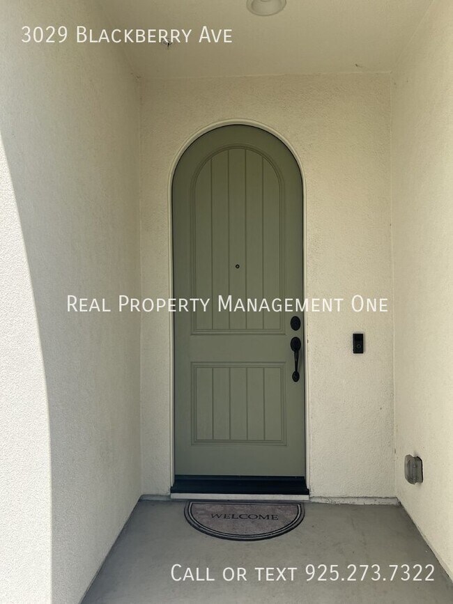 Photo - 3029 Blackberry Ave House