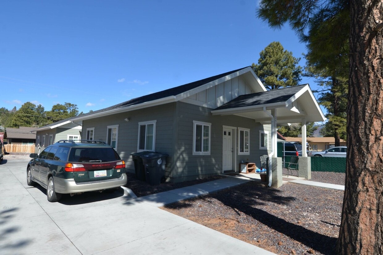 Photo - 2511 N West Street