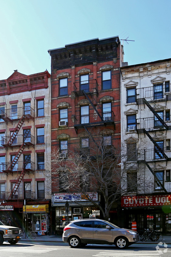 Foto del edificio - 151 1st Ave