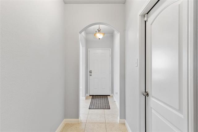 Foto del edificio - 6041 Spring Ranch Dr