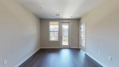 Interior Photo - Park Square