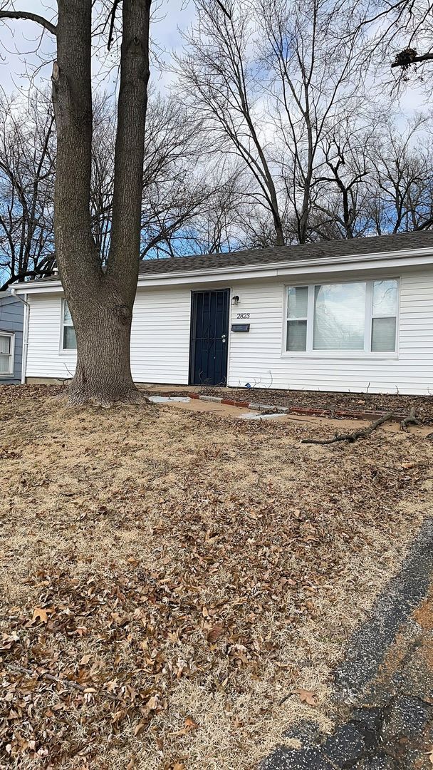 Building Photo - Spacious 2 bedroom home for Rent