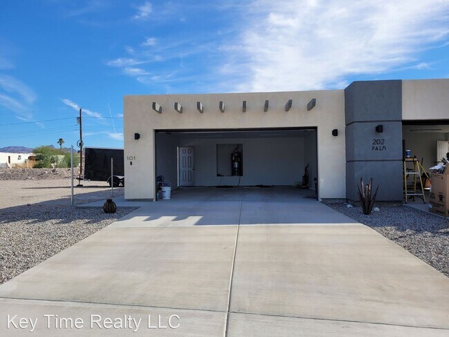 Building Photo - 2 br, 2 bath House - 202 Palm Ave