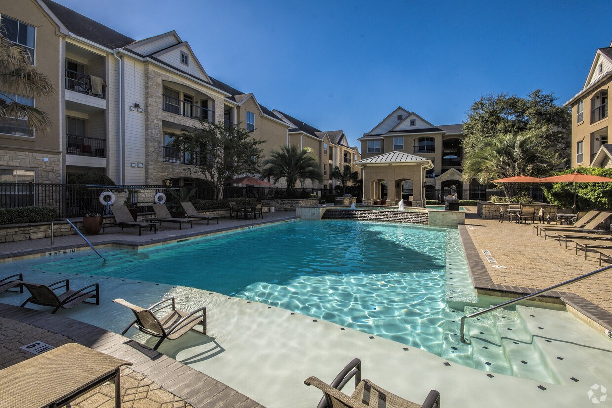 Remington Park Apartments 5510 S Rice Ave Houston, TX Apartments for Rent in Houston