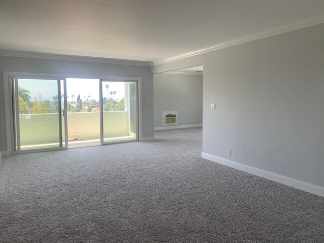 Ático de 1 dormitorio - 7560 Hollywood Blvd