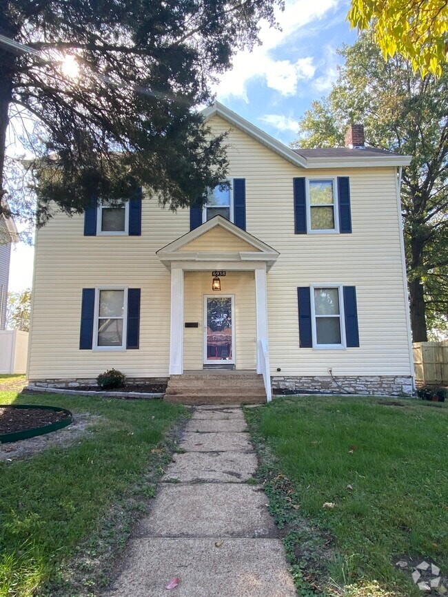 Building Photo - 6938 Bruno Ave