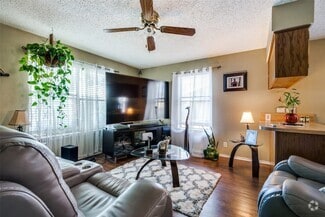 Building Photo - 3309 Fallmeadow St