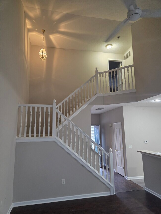 Foto del edificio - 770 Mystic Pointe Dr