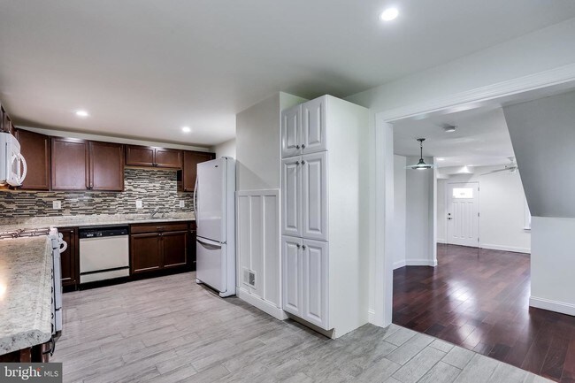 Foto del edificio - 8483 Frederick Rd