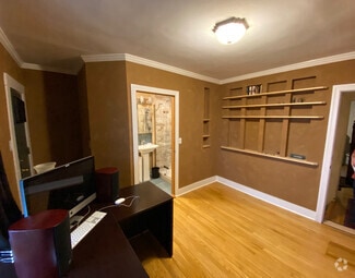 Building Photo - 628 Blanton St