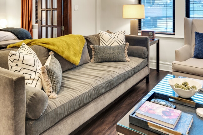 Building Photo - 70 E Walton St