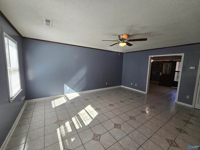 Building Photo - 11539 Jade Ln SE