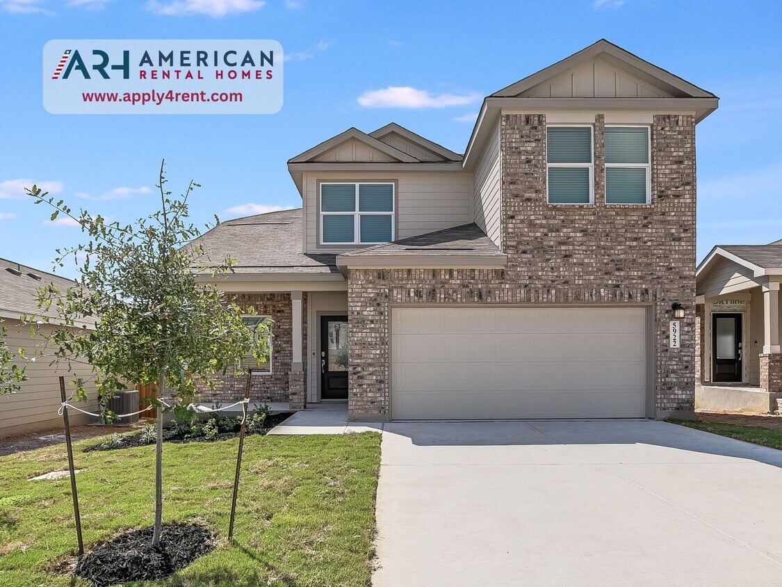 Foto principal - 2667 SF in HIDDEN TRAILS, Bulverde - 5 BR ...