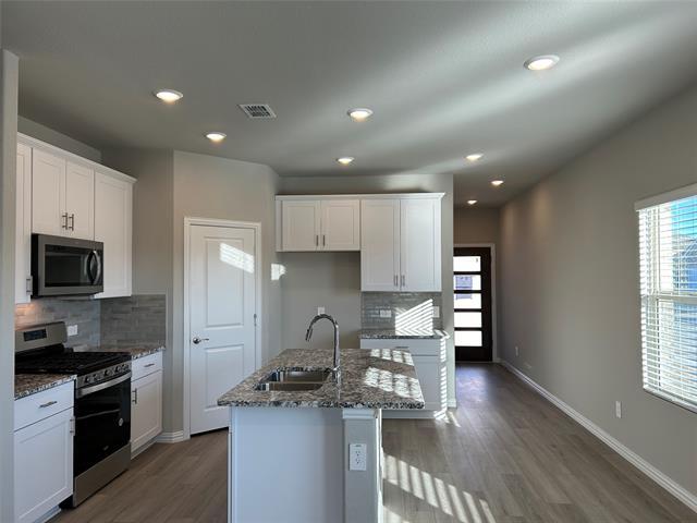 Foto del edificio - 4800 Everly Ct