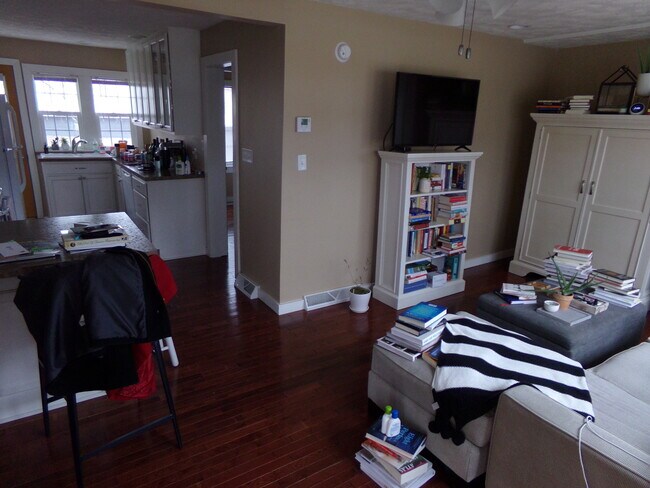 Foto del edificio - 4707 Stockwell St