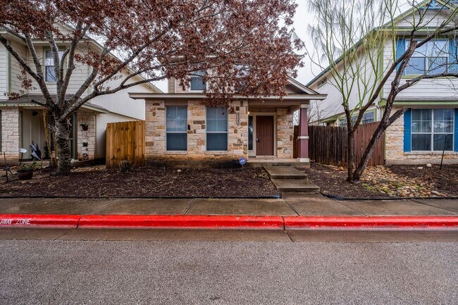 Foto del edificio - Tasteful 3 Bedroom, 2 Bath Home Near Tesla