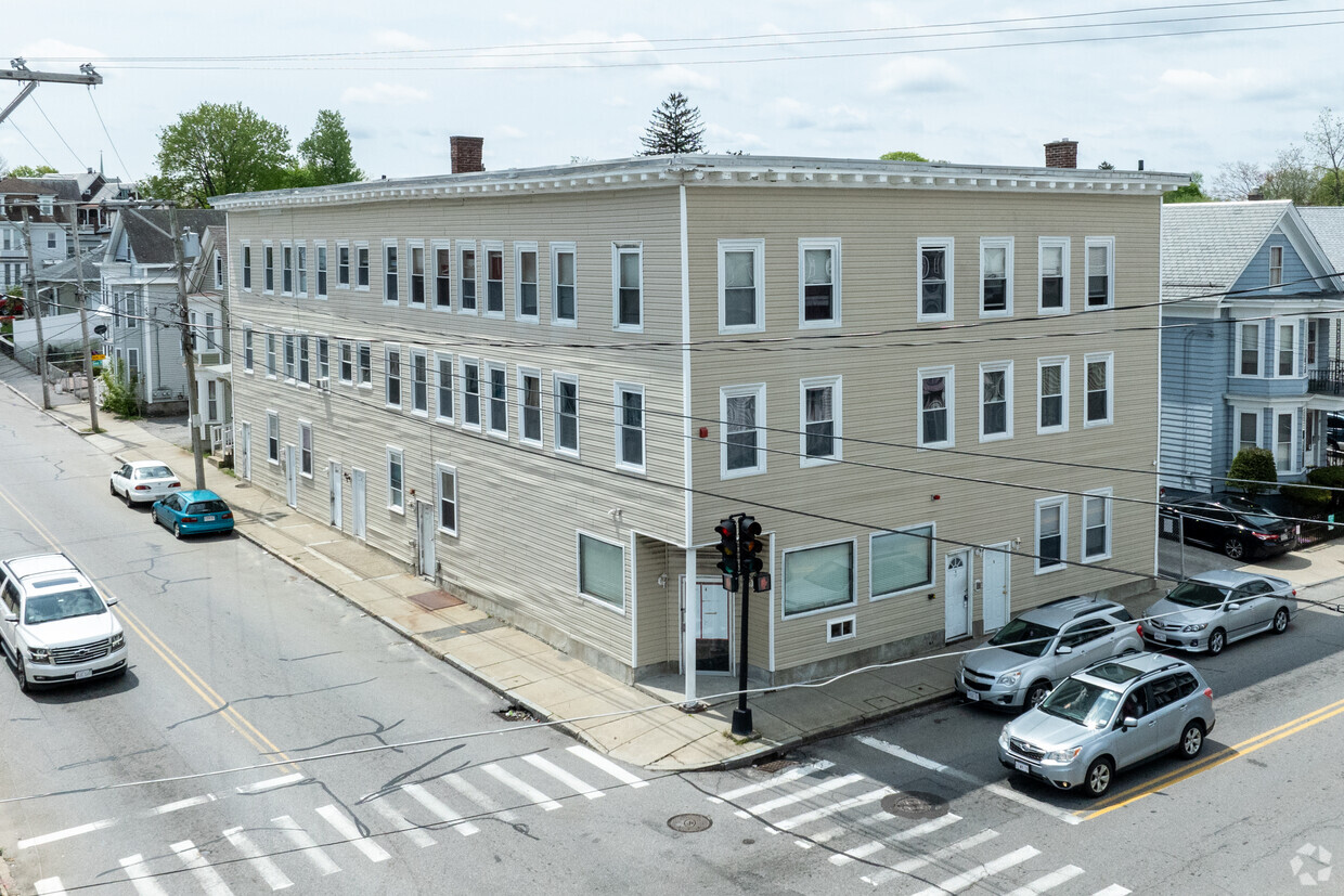 Foto principal - 110 Branch St